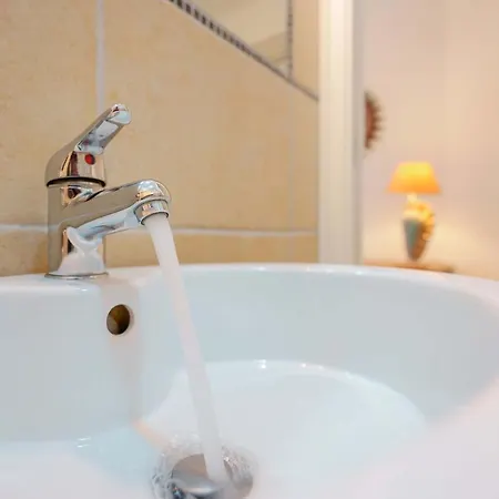 Il Cagliarese Bed & Breakfast *