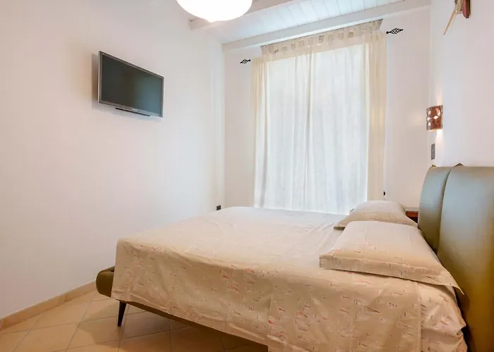 Il Cagliarese Bed & Breakfast 4*